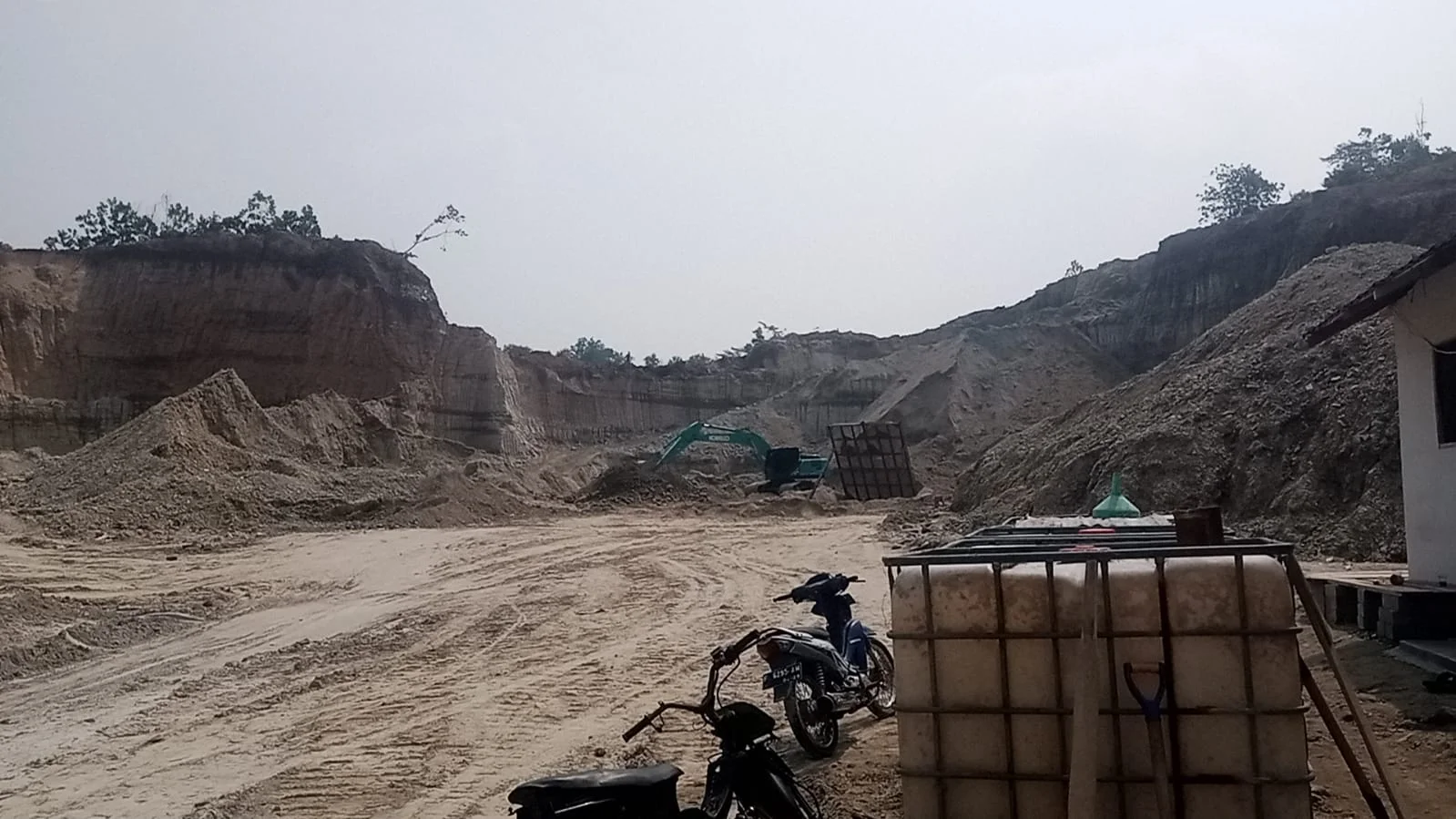 Tambang Ilegal Pt Azka City Luv 'Kebal Hukum'? Gni Lapor Ke Kejagung Dan Kpk