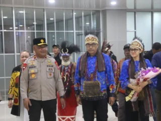 Kapolda Papua Barat Daya Brigjen Pol Yulius Audie Sonny Latuheru Disambut Hangat Forkopimda Di Sorong