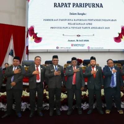 Gubernur Meki Nawipa Serahkan Raperda Pertanggungjawaban Apbd 2025 Kepada Dpr Papua Tengah 13 Gubernur Meki Nawipa Serahkan Raperda Pertanggungjawaban Apbd 2025 Kepada Dpr Papua Tengah