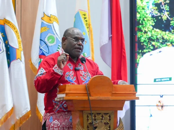 Gubernur Meki Nawipa Luncurkan Program Bangkit Papua Tengah, Seribu Anak Usia 0-4 Tahun Terima Insentif Bulanan