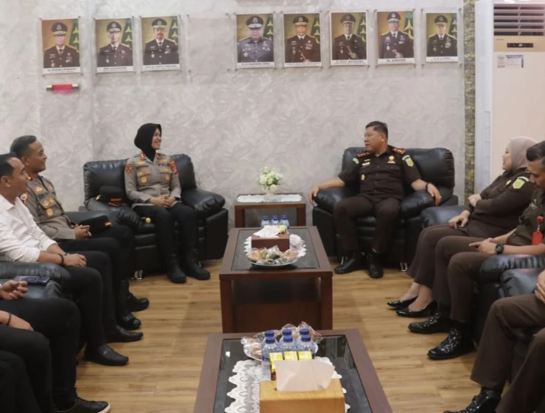 Kunjungan Perdana, Kapolres Lebak Arninsi Diterima Kajari Adi Rifani