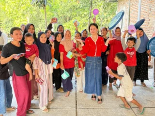 Di Halaman Rumah, Warga Tambakbaya Rayakan Kemerdekaan Dengan Lomba Dan Kebersamaan