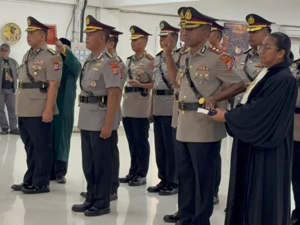 Dua Pejabat Utama Dan Lima Kapolres Di Jajaran Polda Pbd Diganti