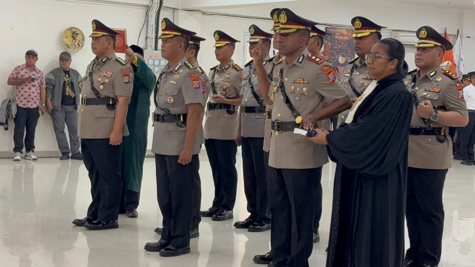 Dua Pejabat Utama Dan Lima Kapolres Di Jajaran Polda Pbd Diganti