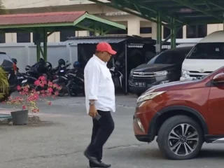 Diperiksa Terkait Dugaan Korupsi Barjas Rp7 Miliar, Mantan Bupati Sorsel Dicecar 29 Pertanyaan