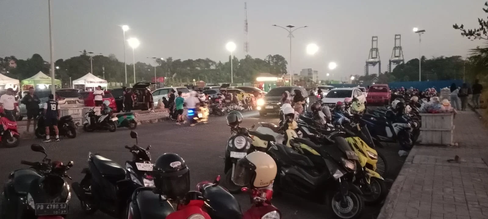 Reklamasi Jadi Ikon Wisata Kota Sorong, Fardi Abubakar Dorong Hadirnya Masjid Dan Penataan Parkir