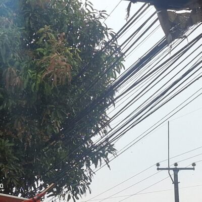 Gerak 08 Banten Soroti Kabel Wifi Semrawut, Nani: Pemkab Pandeglang Tak Punya Gigi
