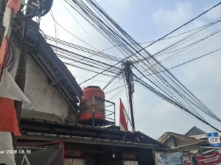 Pandeglang Dikepung Kabel Wifi Berantakan, Pemkab Dan Dprd Jadi Sorotan