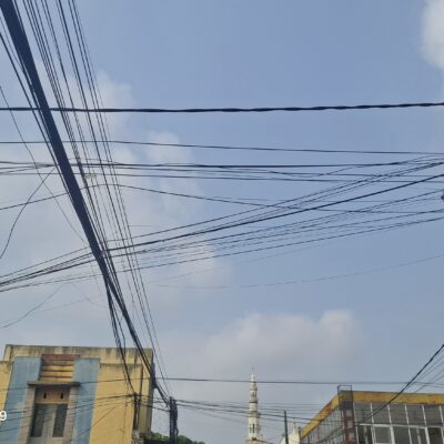 Pandeglang Dikepung Kabel Wifi Berantakan, Pemkab Dan Dprd Jadi Sorotan 34 Pandeglang Dikepung Kabel Wifi Berantakan, Pemkab Dan Dprd Jadi Sorotan