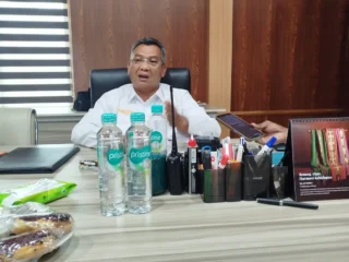 Bandara Deo Pastikan Tak Ada Pembatalan Penerbangan Meski Sejumlah Titik Di Kota Sorong Terbakar