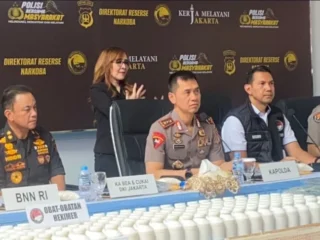 Berawal Dari Temuan 650.000 Tramadol, Polda Metro Berhasil Bongkar 2 Pabrik Obat Terlarang Di Sukoharjo