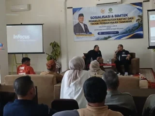 Di Bayah Lebak, Arif Rahman Perkuat Kelompok Tani Hutan Agar Mandiri Dan Sejahtera