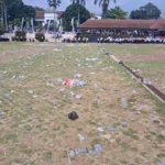 Upacara Hari Santri Nasional Di Alun-Alun Pandeglang, Sampah Berserakan Jadi Sorotan