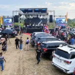 Khitanan Putra Owner Arrba Store Berlangsung Meriah Di Lebak, Bl Musik Hibur Tamu Undangan