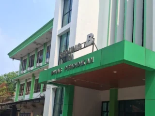 Langgar Perpres Dan Dokumen Lelang, Pengadaan Mebeler Disdik Bekasi Rp45 Miliar Disorot, Kadisdik Enggan Menjelaskan
